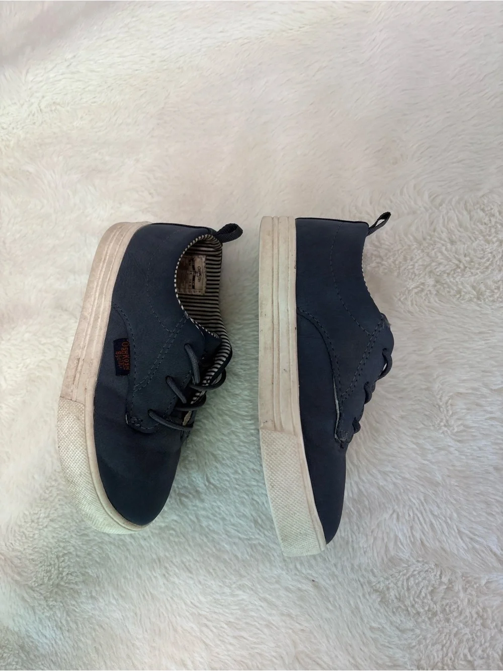 Oshkosh dress shoes sneaker navy boys size 8